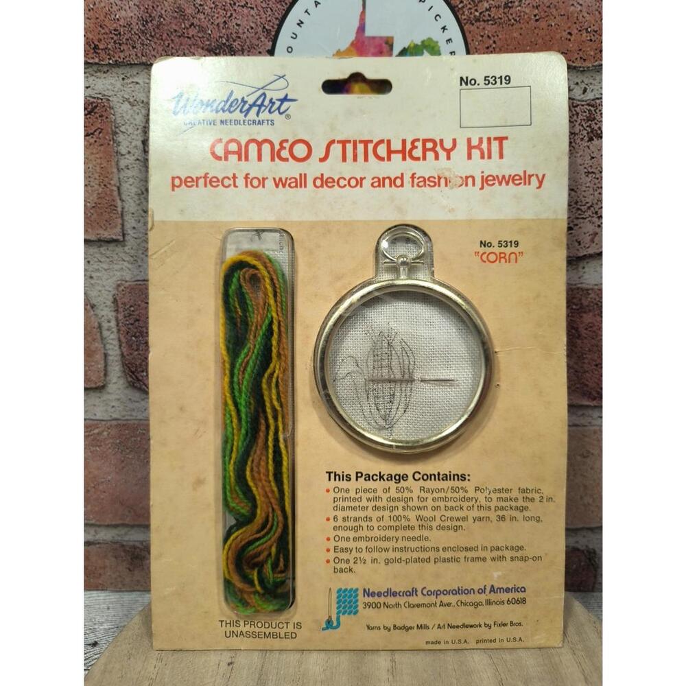 Vintage Needlepoint Kit WonderArt Cameo Stitchery Kit No. 5319 CORN Sealed NOS